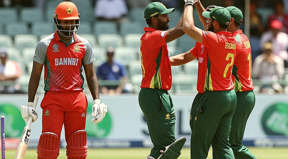 What the Rain Took in Gqeberha: Boland's Two Balls and the Incomplete Truth of 20/2